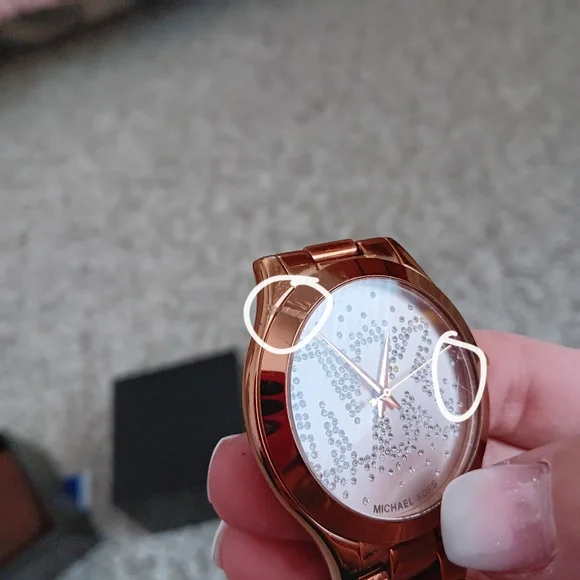 RARE! Michael Kors Rose Gold Slim Runway Watch - Picture 11 of 12